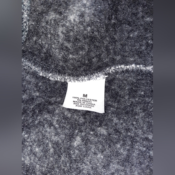 Magellan womens medium dark gray heathered sweater, excellent used condition - Picture 7 of 10